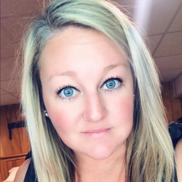 Meet your Posher, Sherry - Picture 1 of 1